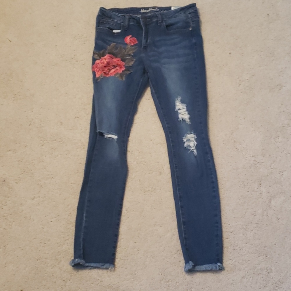 Ripped Flower Print Jean's